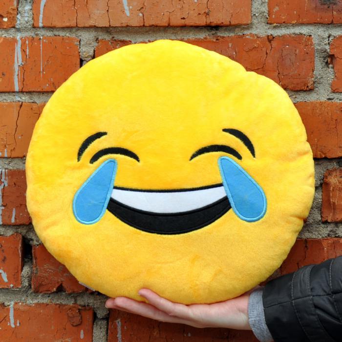 фотография Подушка Emoji «LOL Emoji» 27 см ярко-жёлтая  - 490 р.